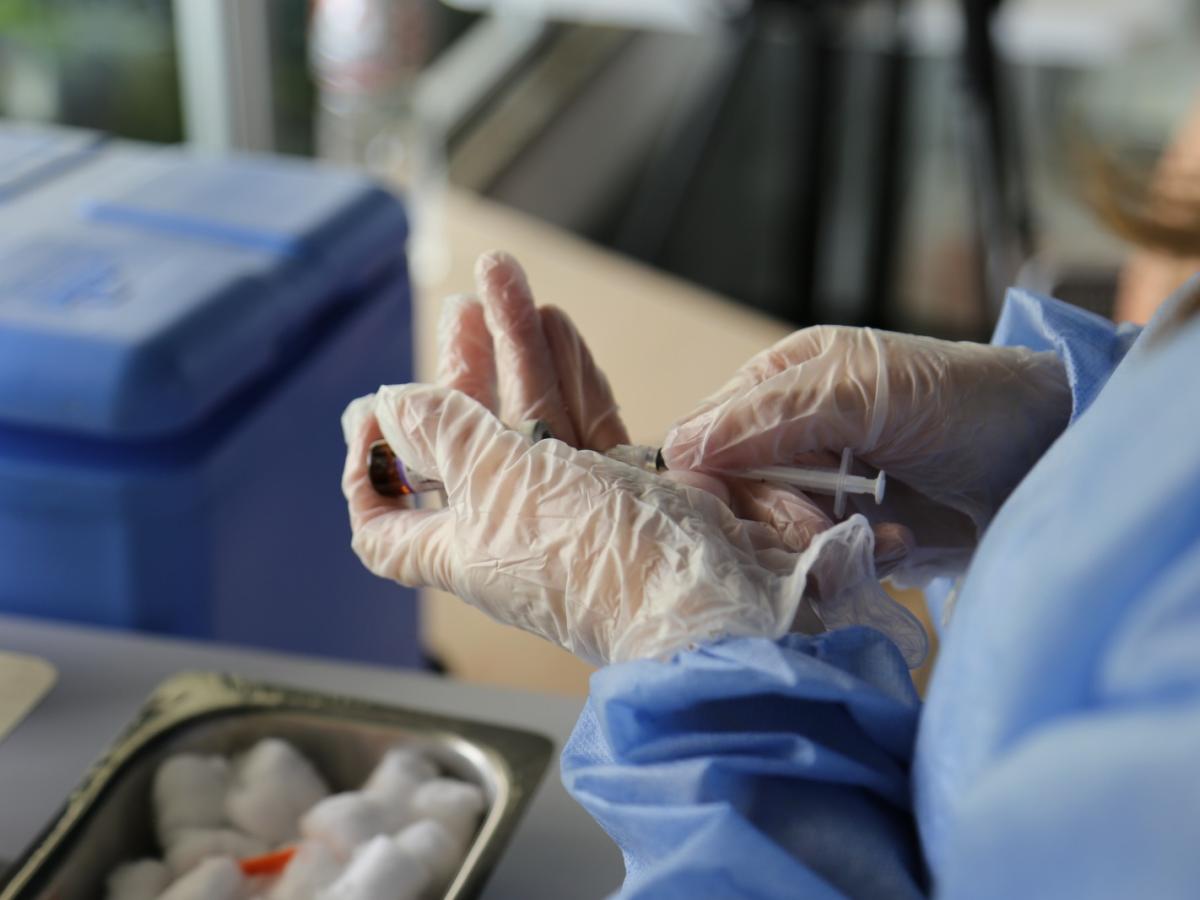 Cirugías plástica Medellín: línea para denunciar clínicas no autorizadas