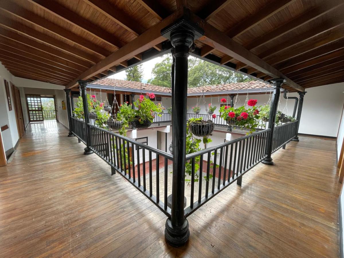 Albergue para desplazados en Medellín - 2024 