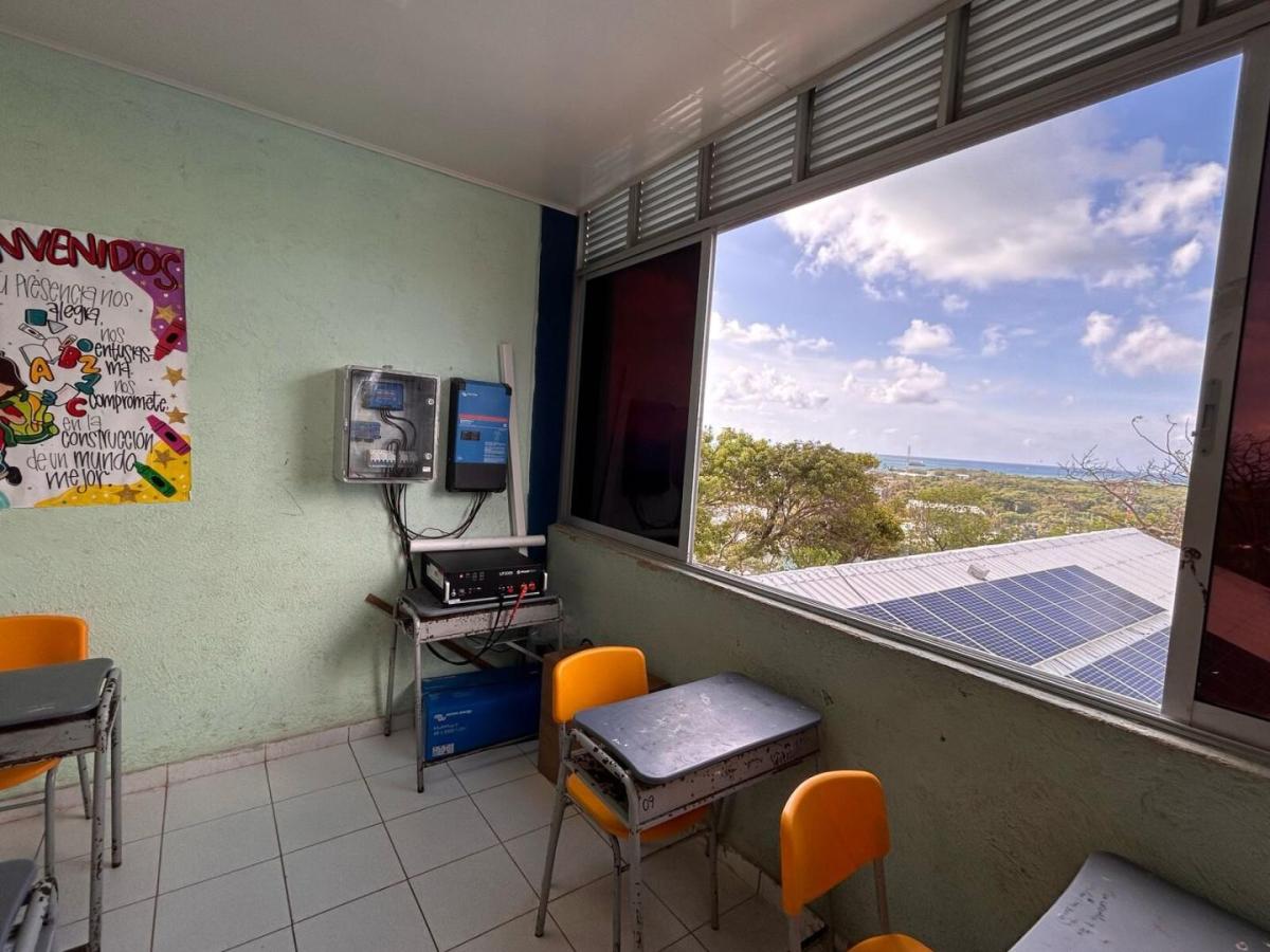 Energía limpia: inauguran primer colegio en San Andrés 