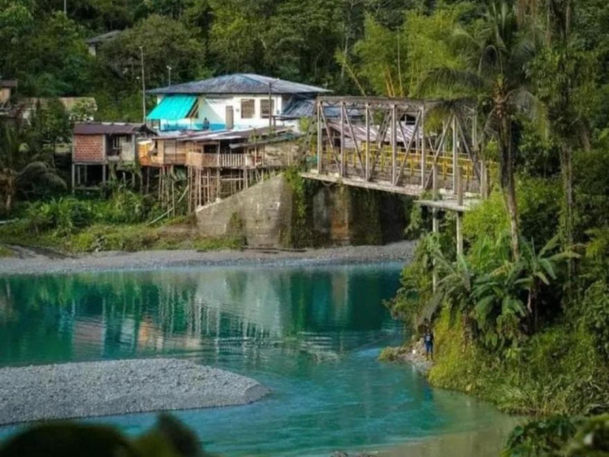 Medalla al Mérito Turístico Comunitario 2025 para Agua Clara, Buenaventura