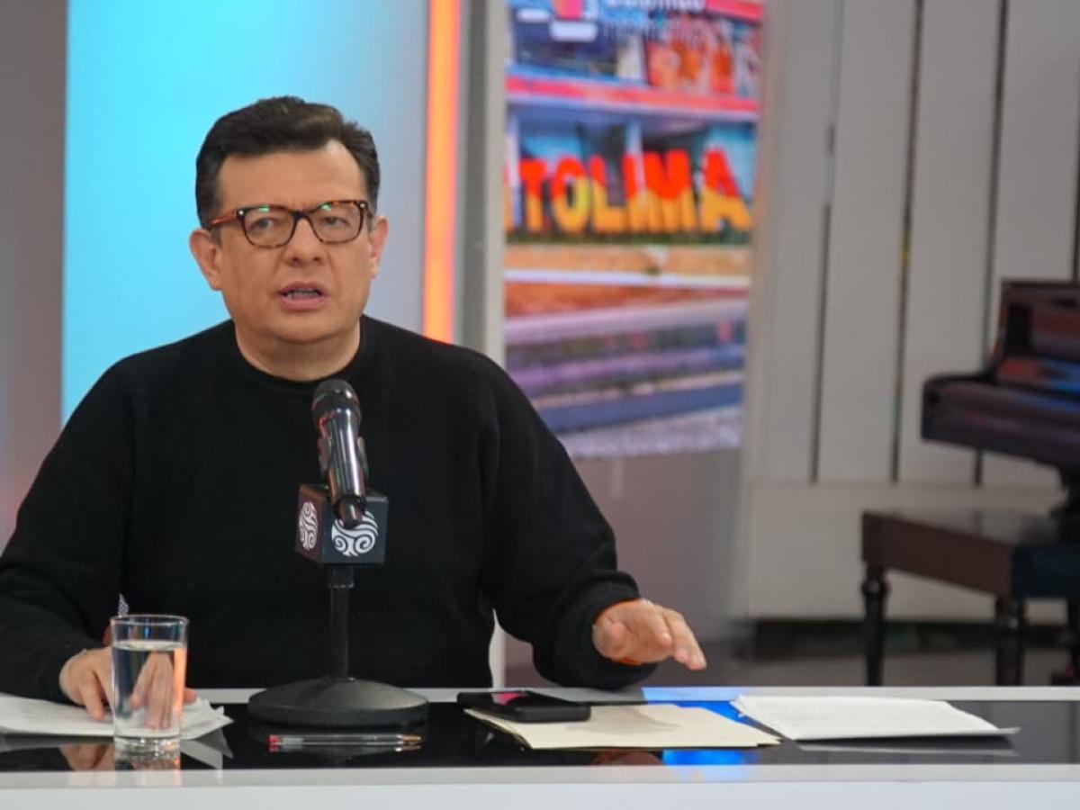 Hollman Morris pide a Fiscalía que actúe ante amenazas a periodistas de RTVC en Medellín