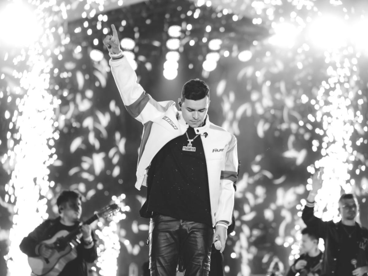 El amor por el campo, el trabajo constante y las plazas de mercado: lecciones que dejó Yeison Jiménez