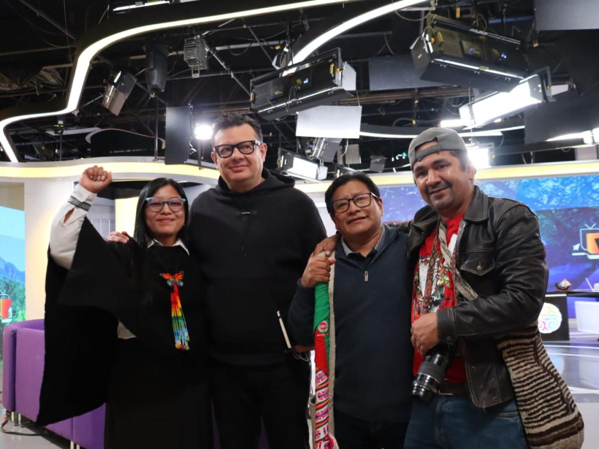 RTVC y Hollman Morris reciben reconocimiento del pueblo Nasa