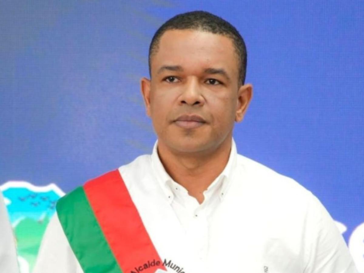 Yahir Acuña investigado por presuntos sobornos en el PAE