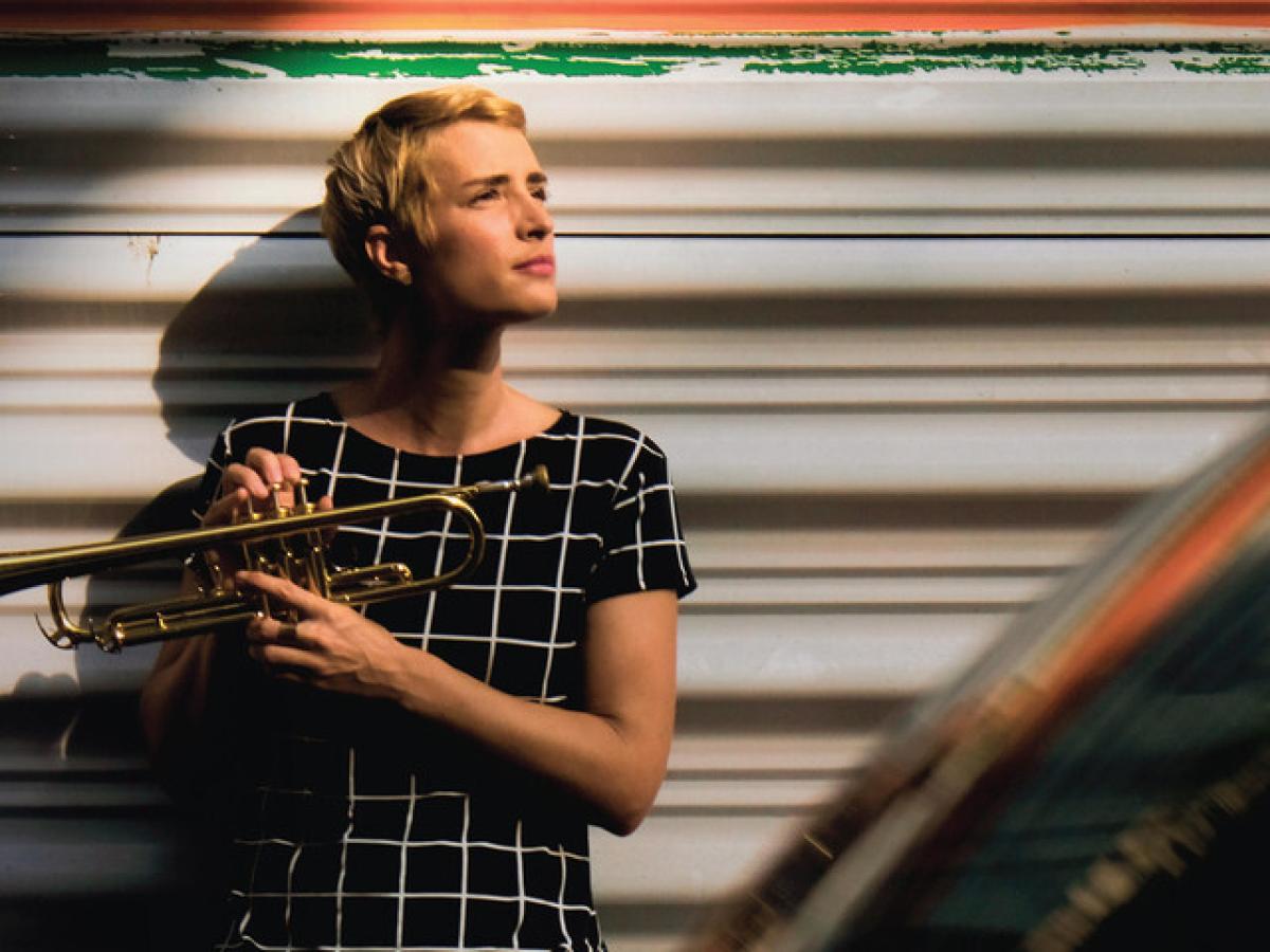 Descarga gratis y de manera legal “Para bailar”, de Maité Hontelé feat. NJJO