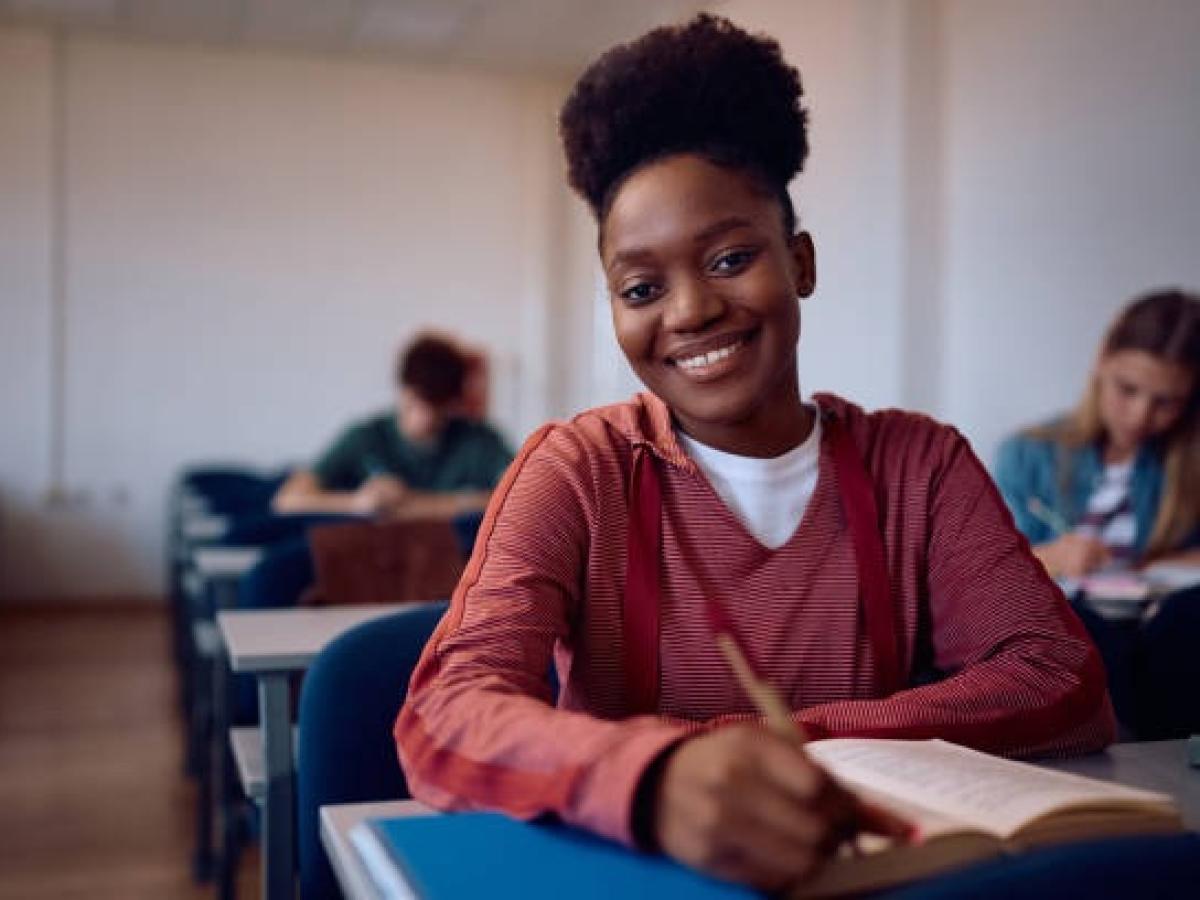 ¿Se acabaron los apoyos para maestrías y doctorados en Colombia?