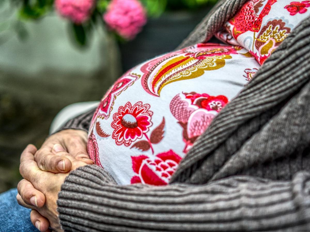 Estado colombiano debe brindar asistencia a las mujeres migrantes embarazadas