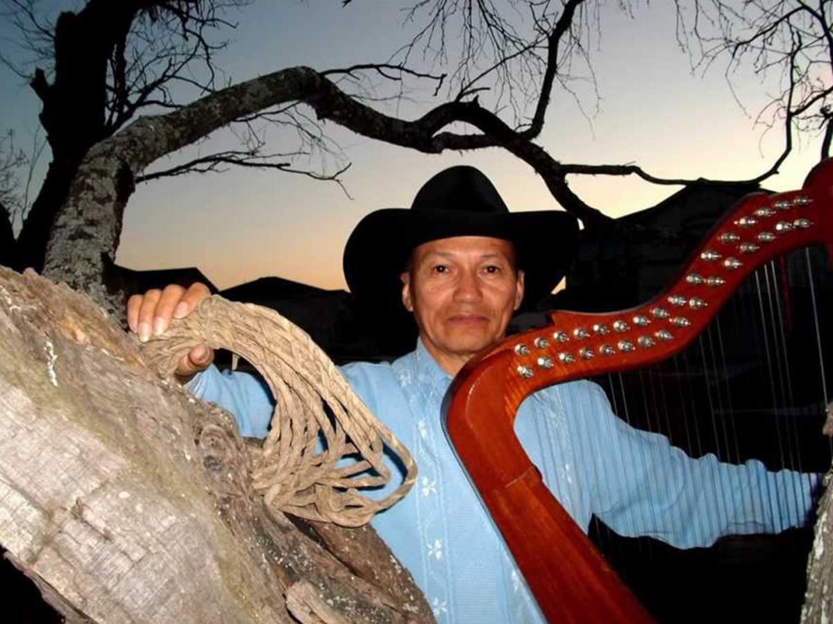 Artista de la Semana en Radio Nacional: René Devia