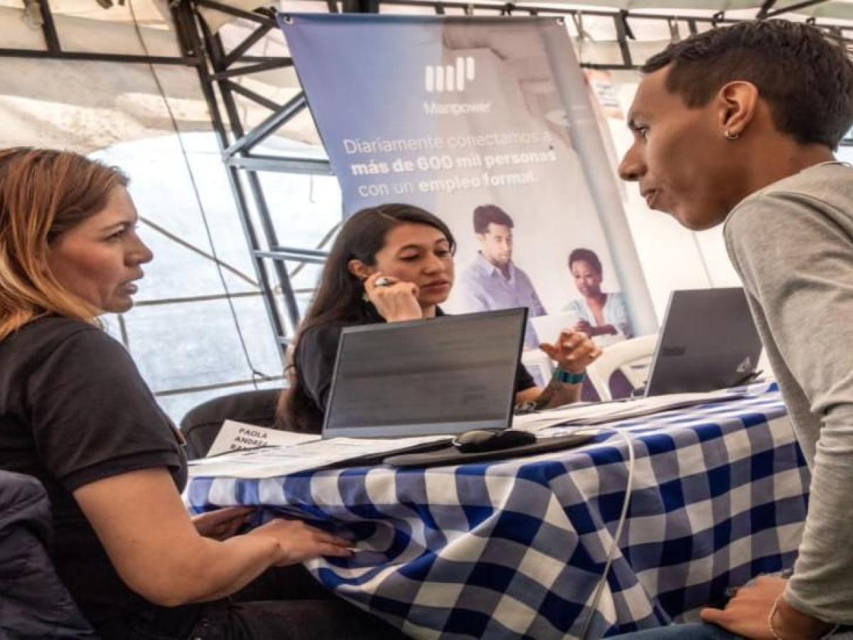 Desempleo en Colombia bajó a 9 % en mayo, la cifra más baja desde 2017