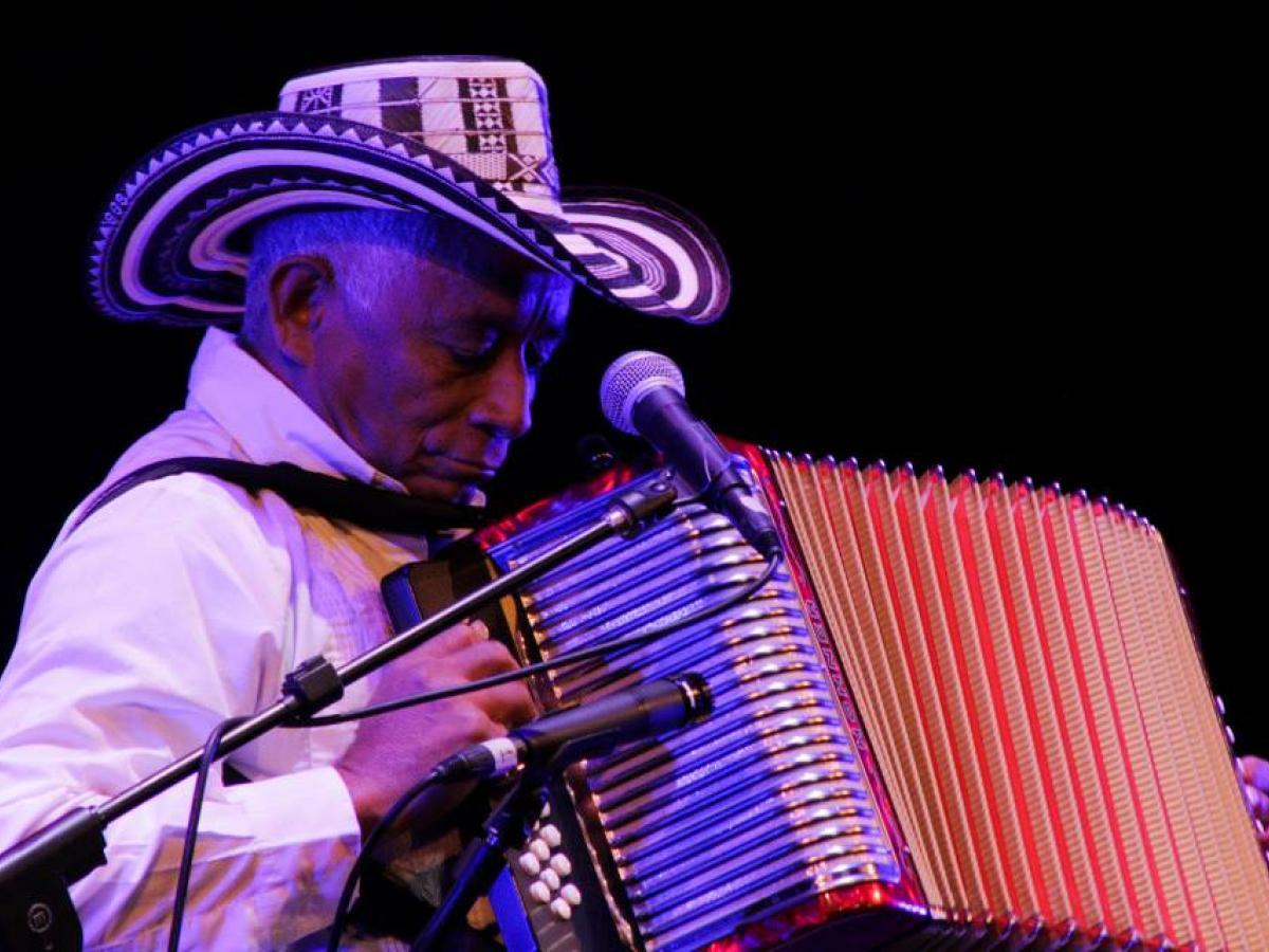 Carmelo Torres: los 75 años de un referente de la cumbia