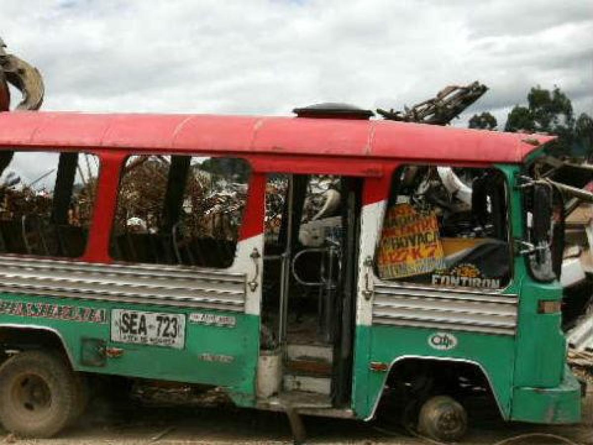 Dueños de buses SITP aseguran que TransMilenio no les ha pagado tras 12 años