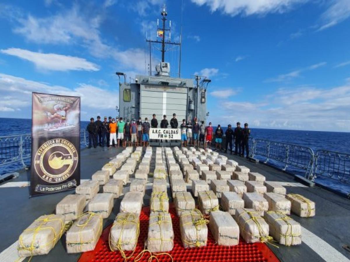 Sumergible en el pacífico incautado contenía dos toneladas de cocaía