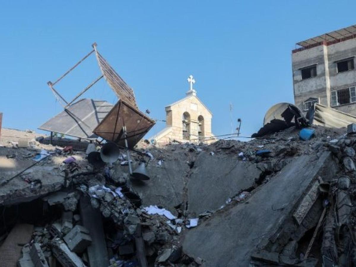 Israel bombardea iglesias cristianas en Gaza