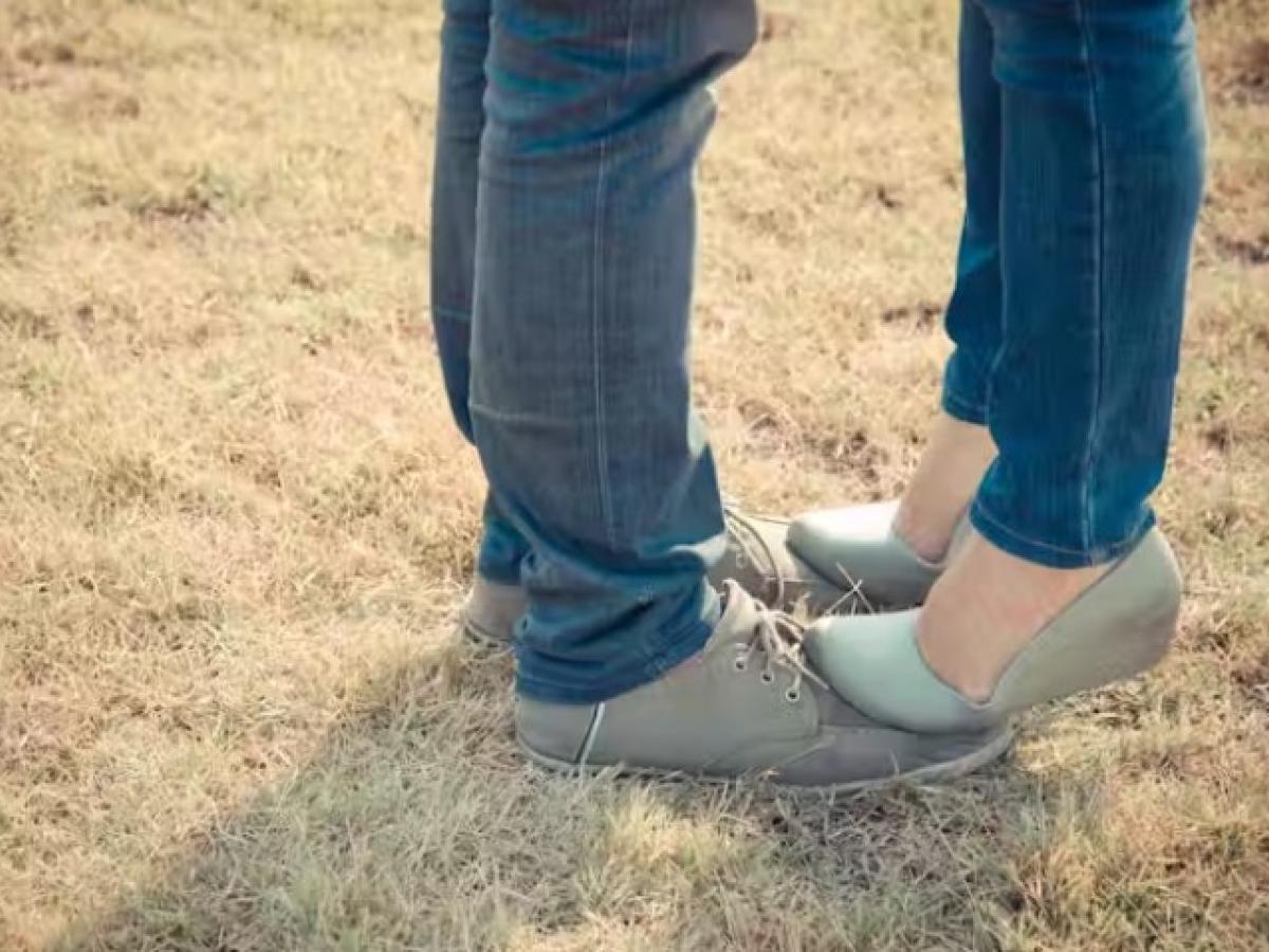 ¿Por qué el primer beso nunca se olvida? Así funciona la memoria autobiográfica