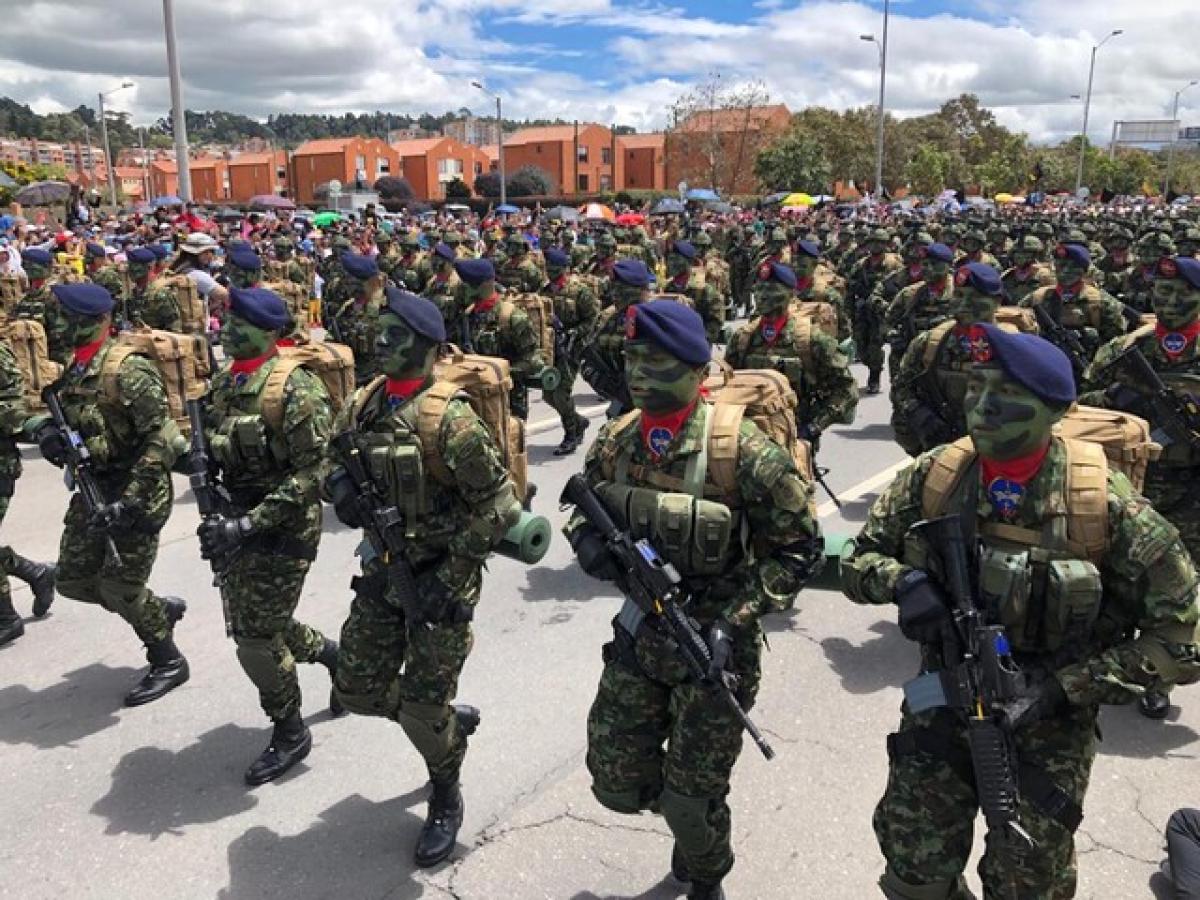 Desfile militar del 20 de julio
