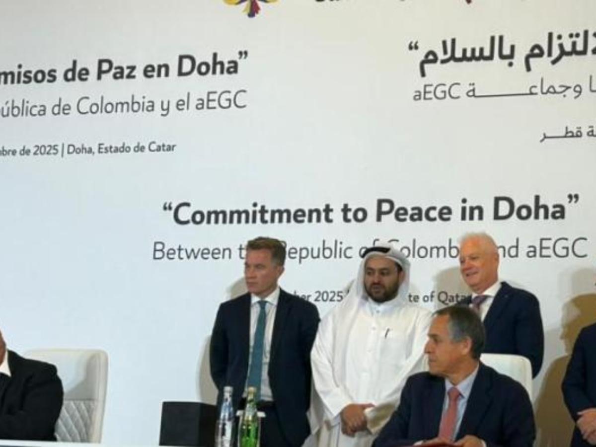 Gobierno y AGC firman Acuerdo de Paz definitivo en Colombia