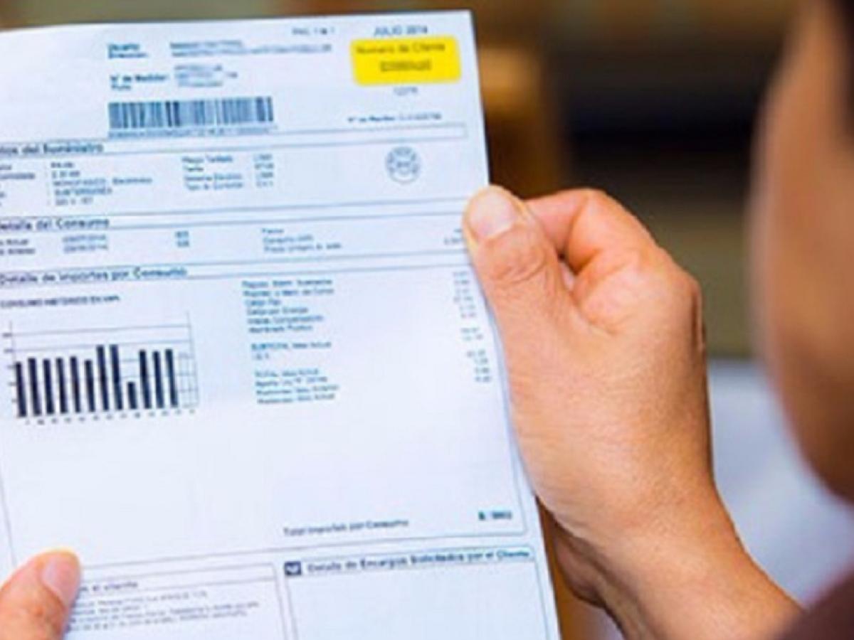 Déficit comercializadoras de energía según Presidente Petro: usuarios pagarán más