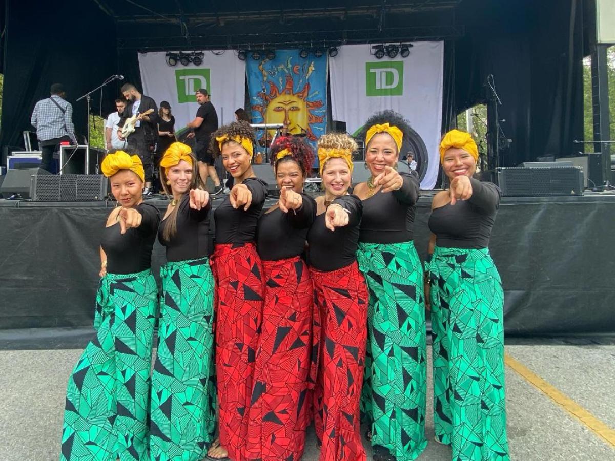 Canción 'El agua se va a acabá’ de Enkelé 