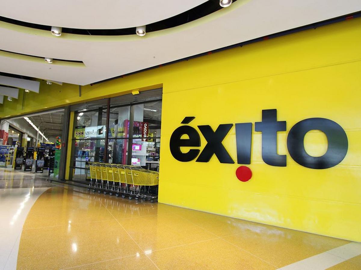 Almacenes Éxito recibió sanción de la SIC por vulnerar derechos de los consumidores