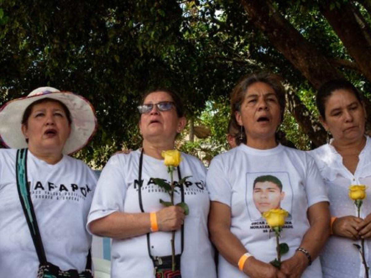 Presidente Gustavo Petro: "falsos positivos, un crimen sin precedentes contra la humanidad"