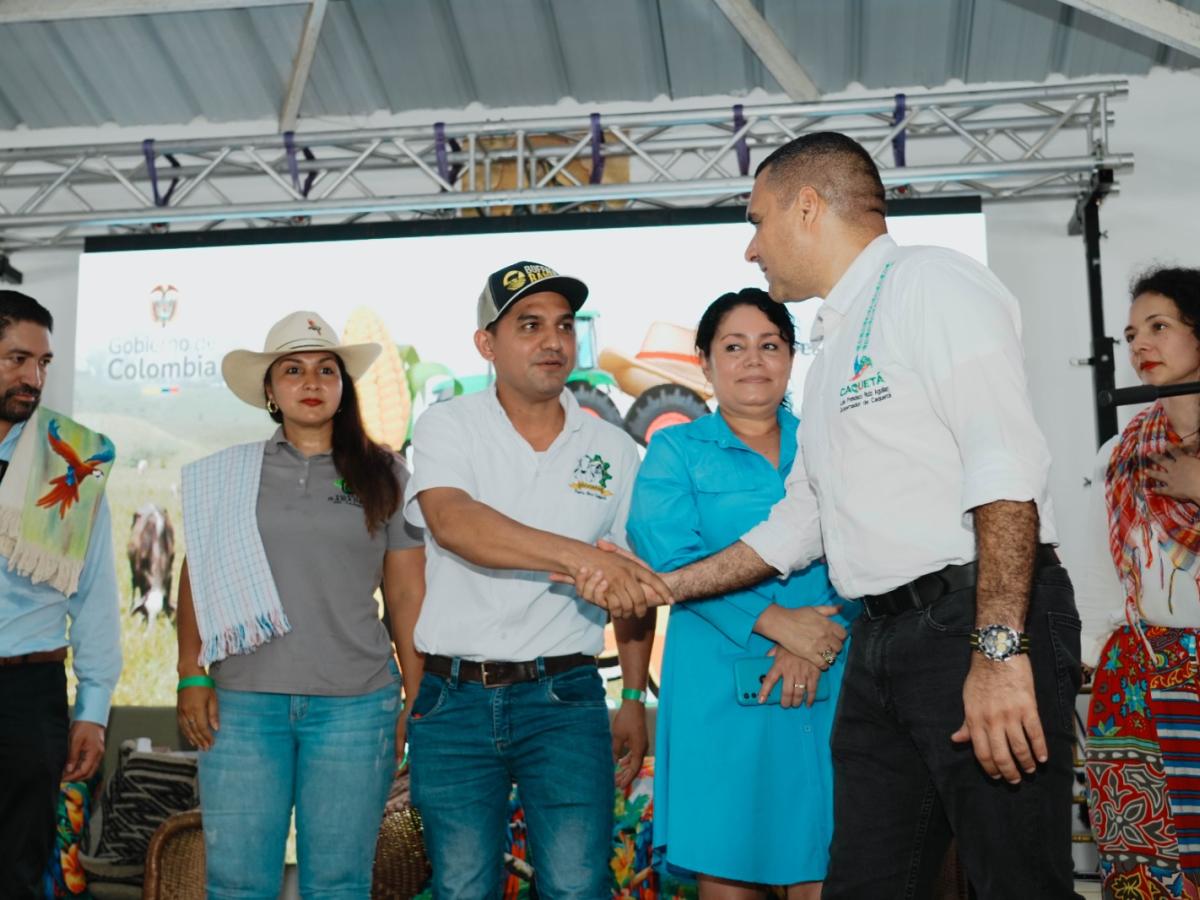 Lecheros en Caquetá: ADR construirá planta procesadora de leche 