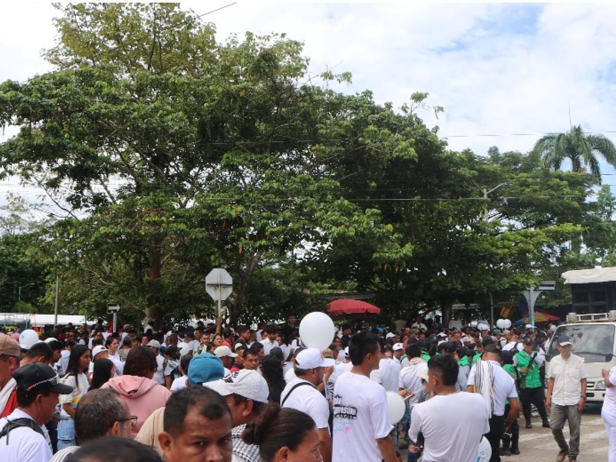 Líderes sociales defienden la constituyente como vía para salvar las reformas de Gustavo Petro