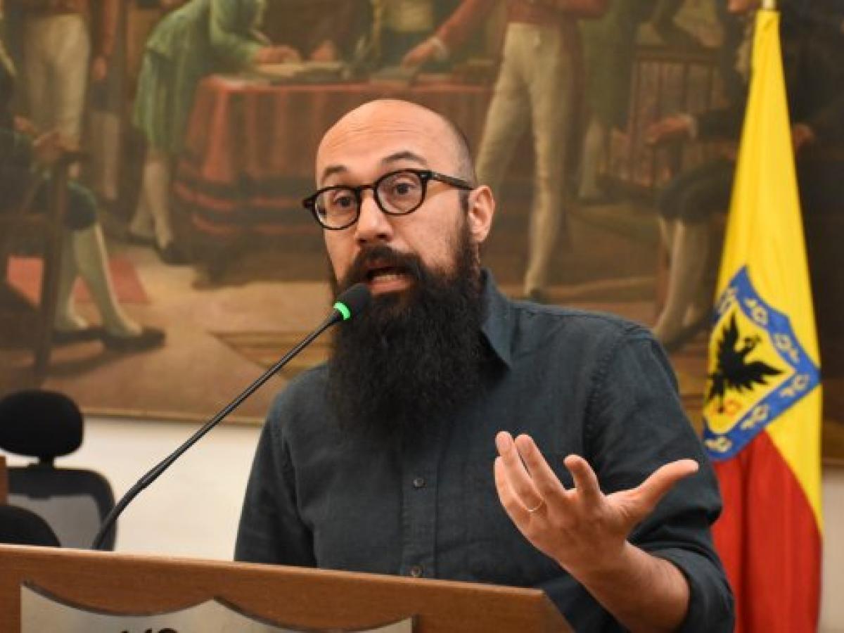 Carlos Carrillo renuncia a la UNGRD