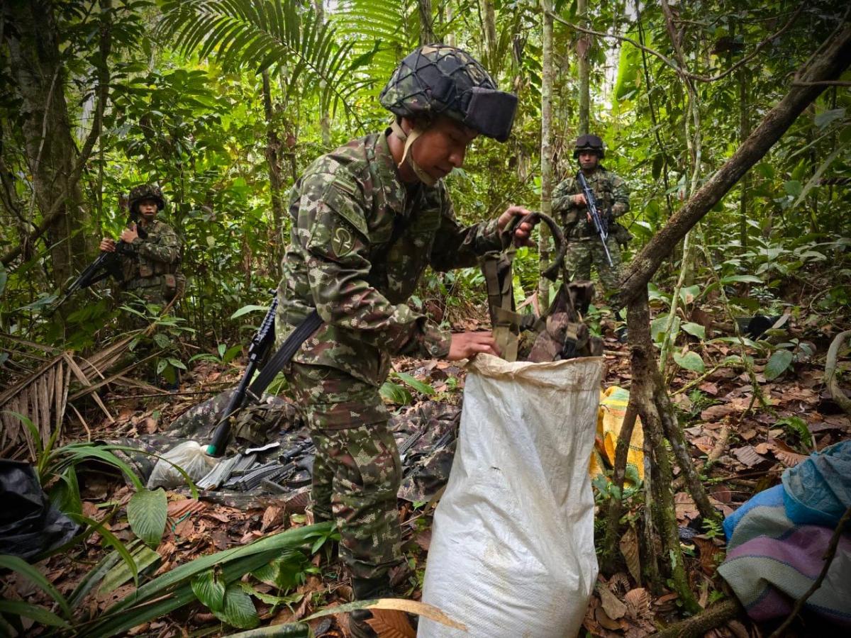 Ejército destruye depósito ilegal en Calamar, Guaviare