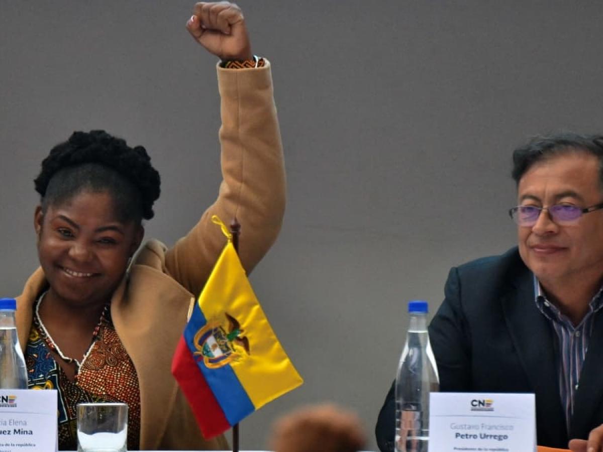 Derogan decreto que impedía que el presidente y la vicepresidente viajaran juntos