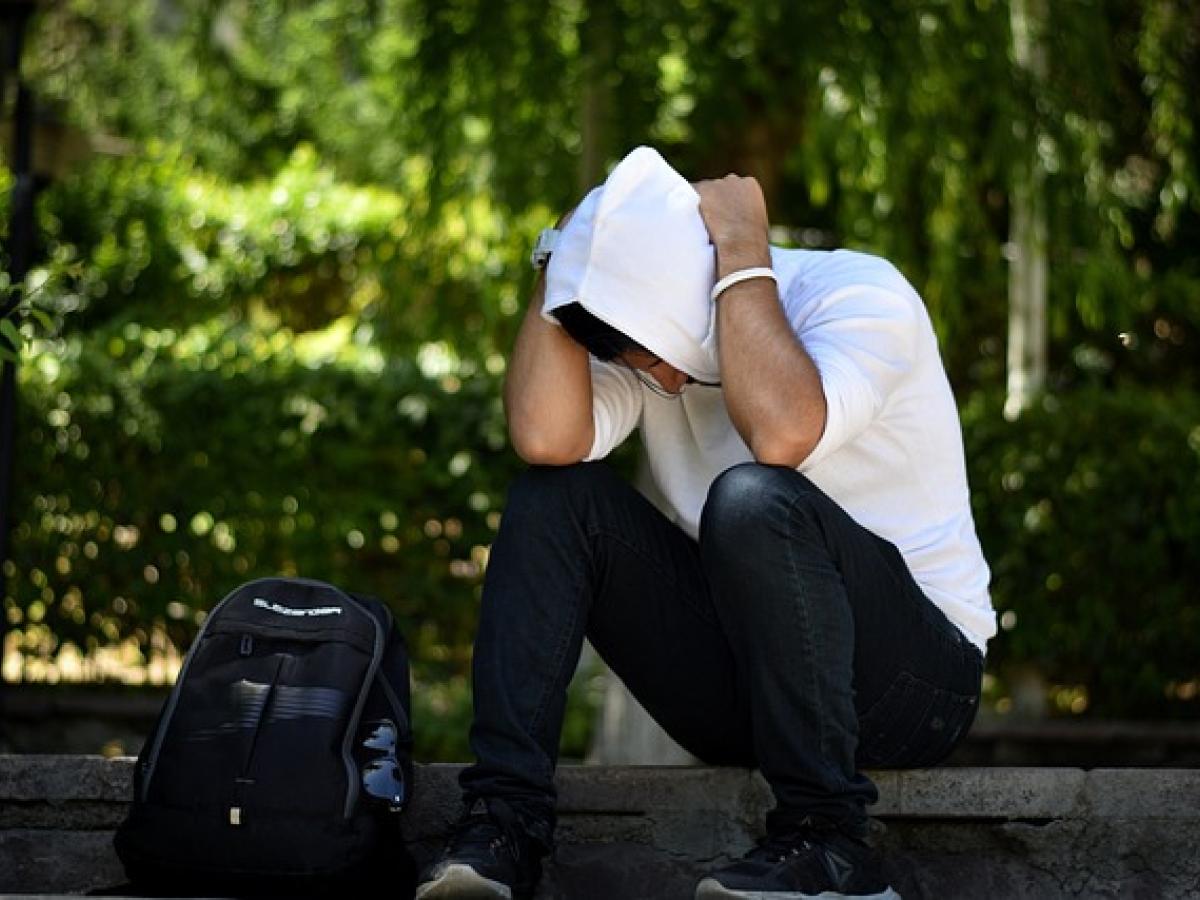 Acoso sexual a hombres: desmitificando un tabú en la sociedad actual