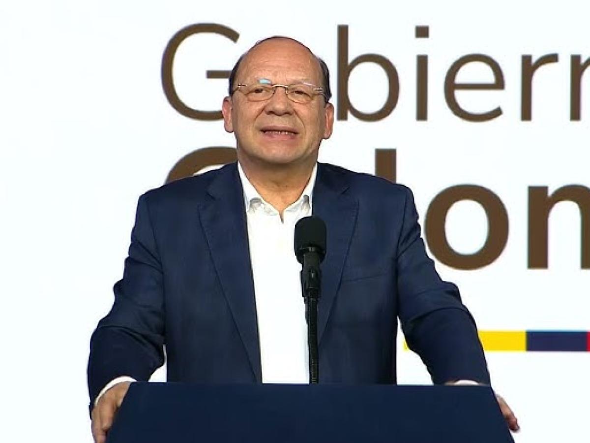 Gobierno alista medidas ante alza de tasas del Banco de la República