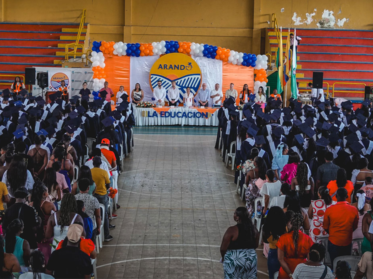 18 mil estudiantes beneficiados por iniciativa que cumple con el acuerdo de paz