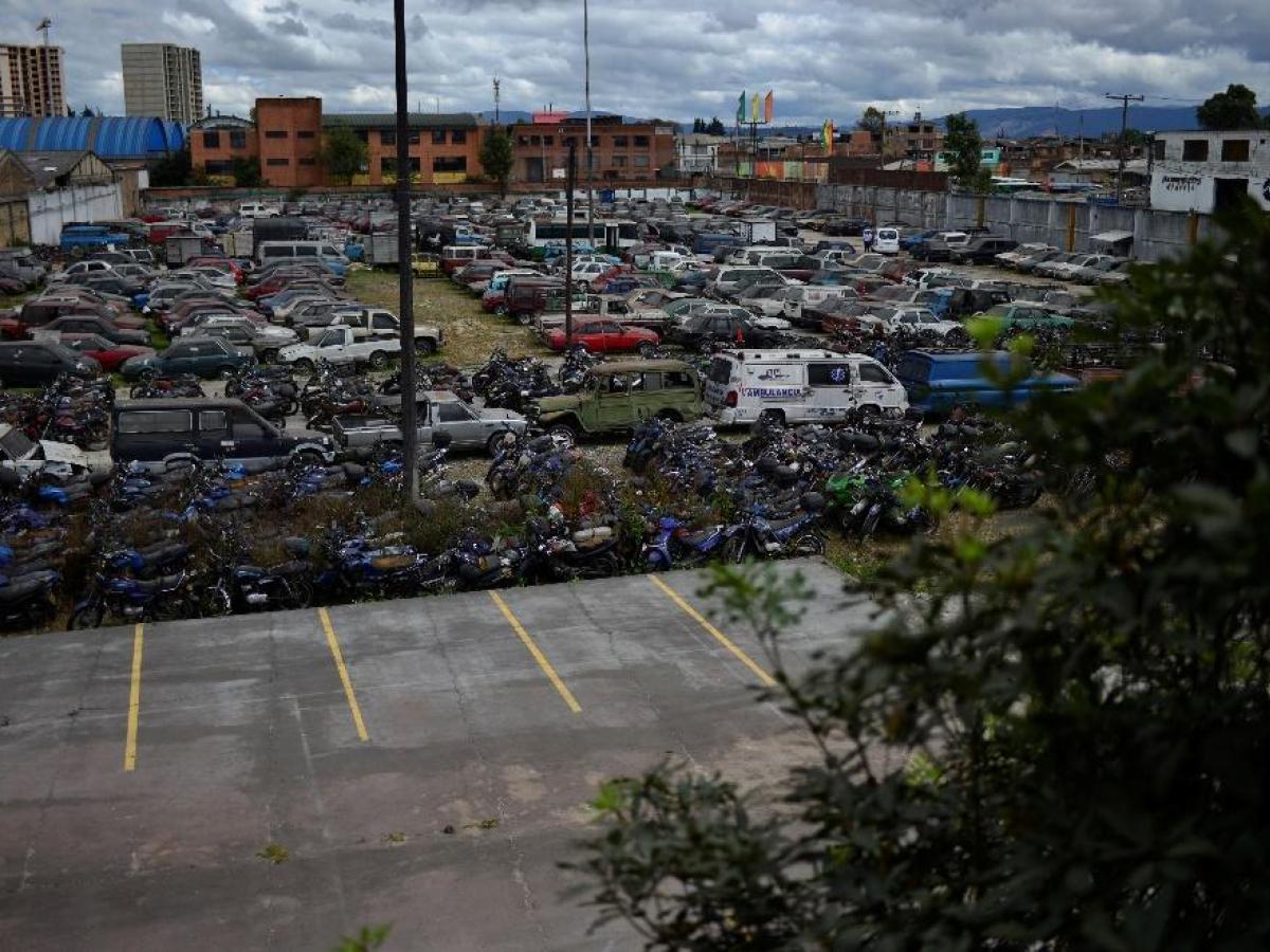 Patios Bogotá: No se podrán sacar carros por mantenimiento del RUNT