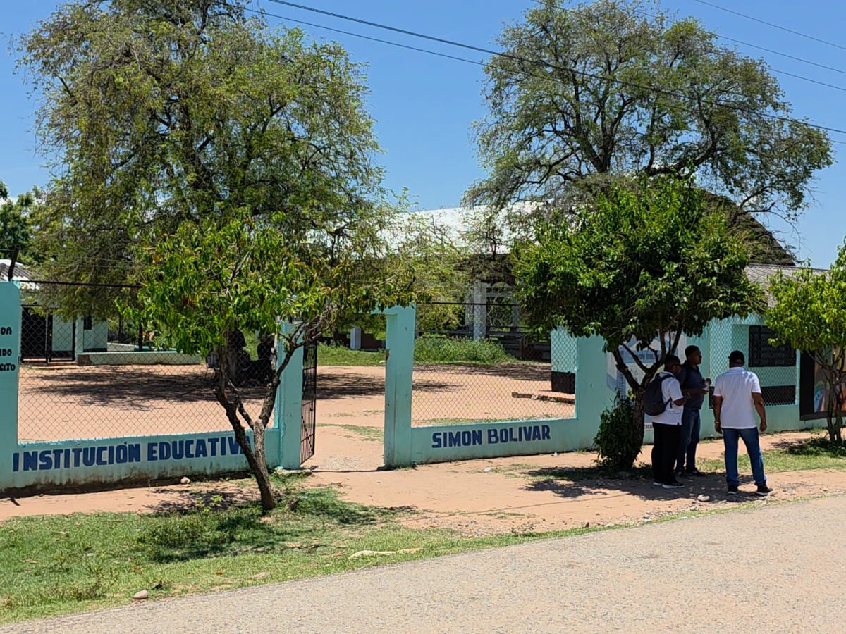 Inseguridad en colegios rurales Colombia
