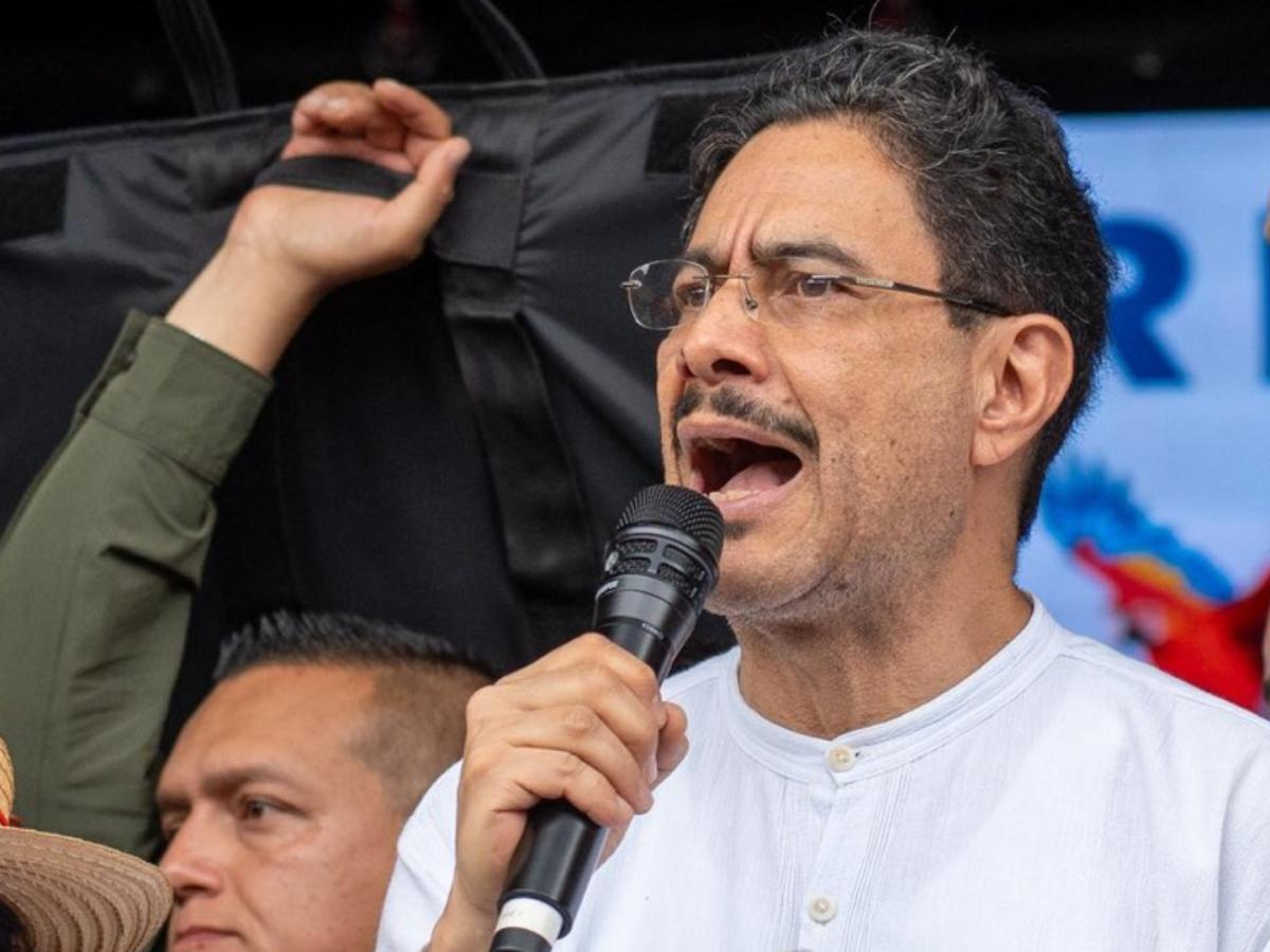 Falsa caída de seguidores de Iván Cepeda es desinformación