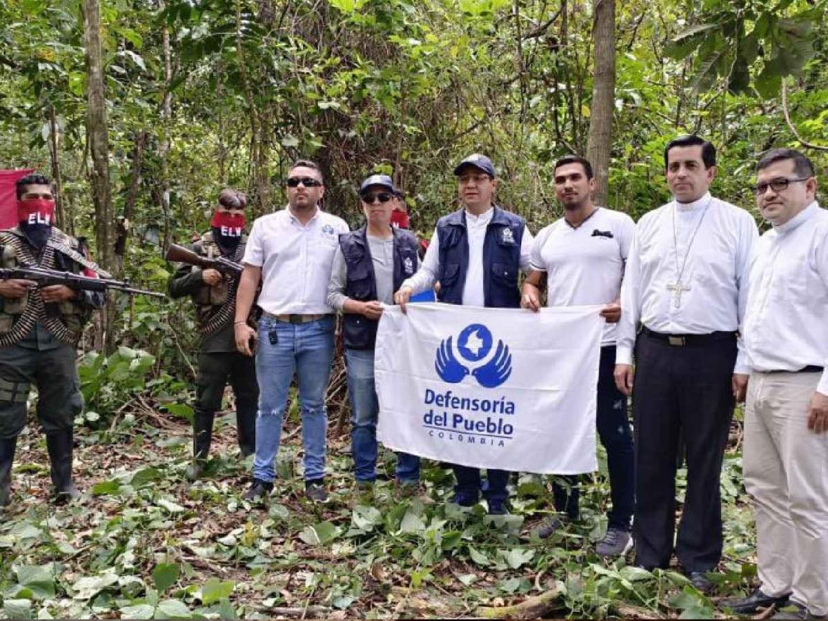 Camilo Córdoba, suboficial de la armada secuestrado, fue liberado por el Eln