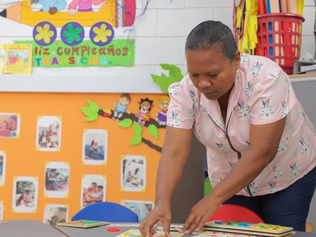 Resultados de la evaluación de ascenso y reubicación salarial de los educadores fueron positivos