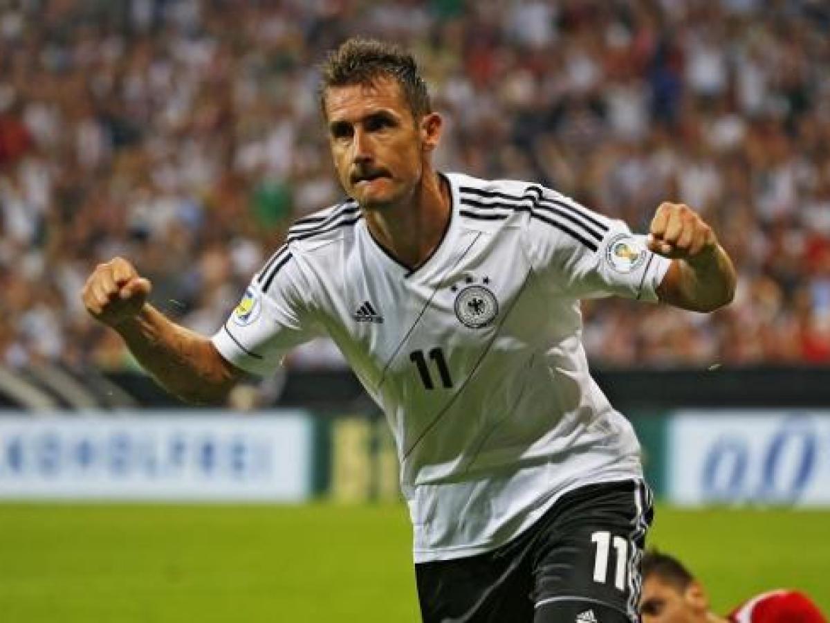 Miroslav Klose lidera goleadores históricos de los mundiales