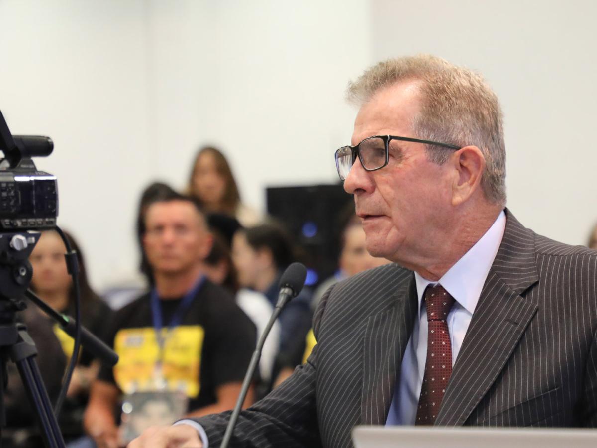 JEP imputa al general Mario Montoya por ejecuciones extrajudiciales