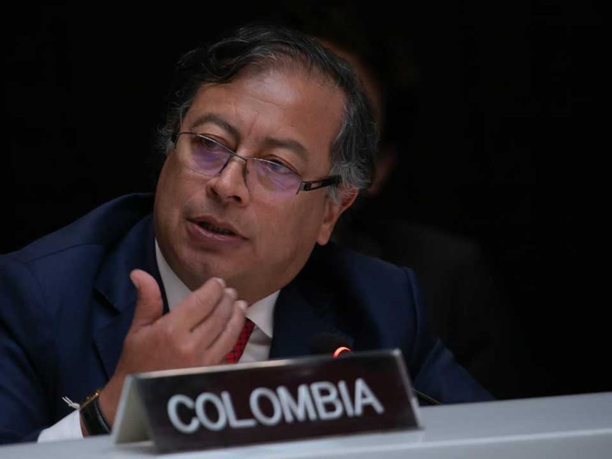 Presidente Petro destaca la urgencia de una economía descarbonizada en el sistema financiero mundial
