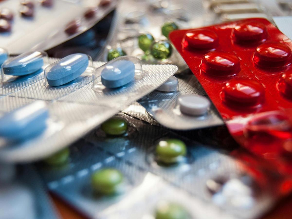 SIC multa a Bayer y Comfenalco por sobrecostos en medicamentos