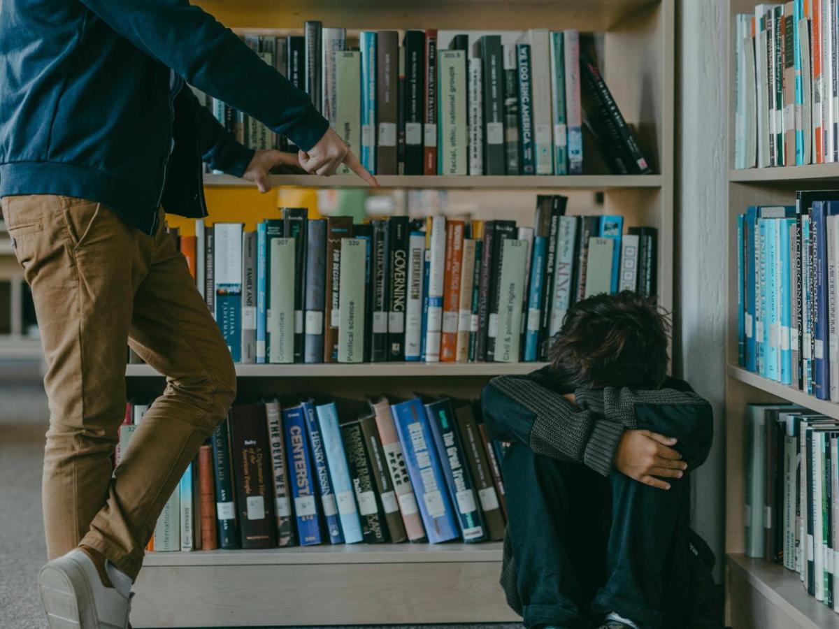 Señales de bullying escolar: cómo detectarlo y qué deben hacer colegios y familias