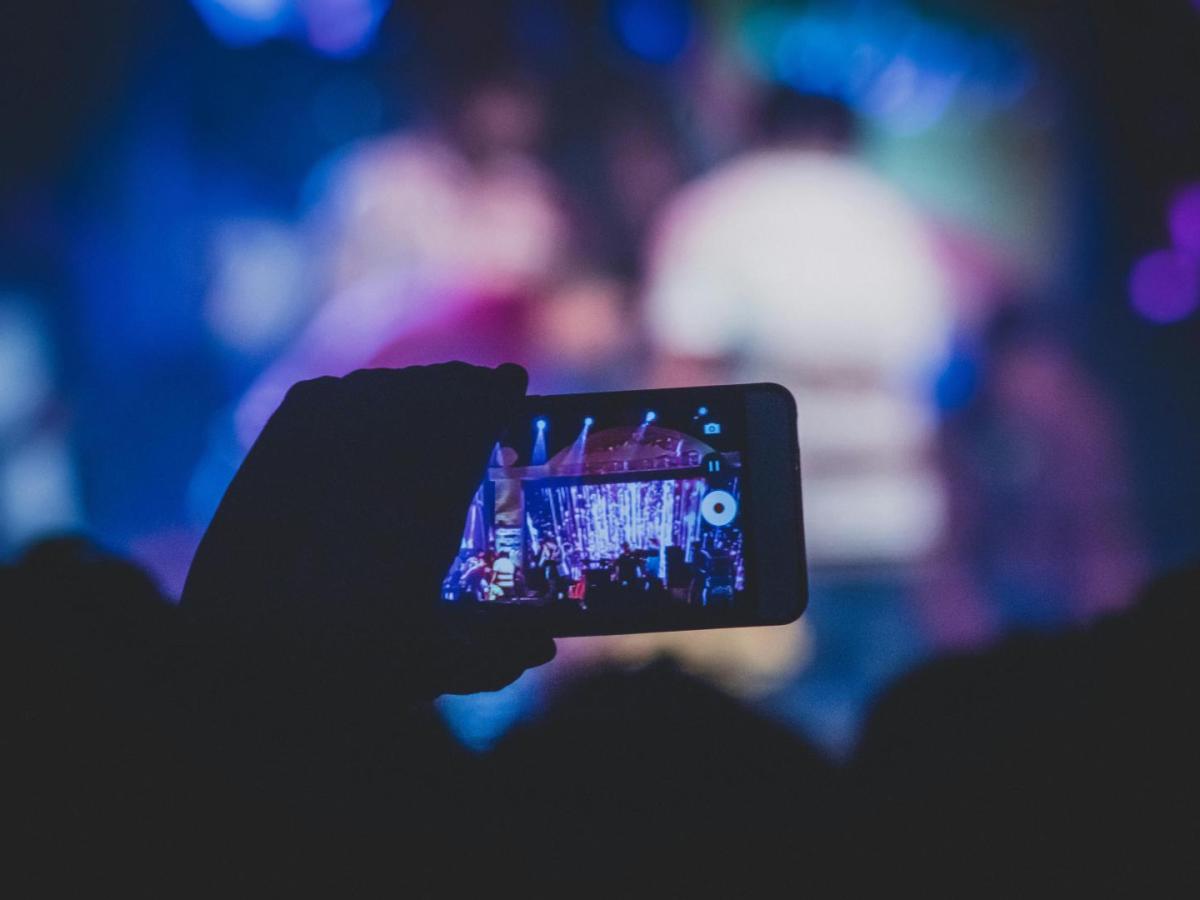 Gobierno lanza “Jóvenes Amigos del Turismo” para formar narradores digitales y promover turismo sostenible en Colombia