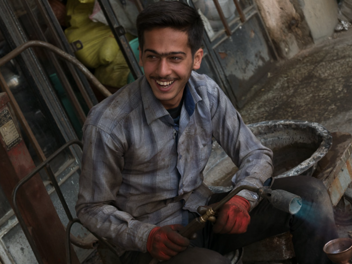 trabajador sonriendo