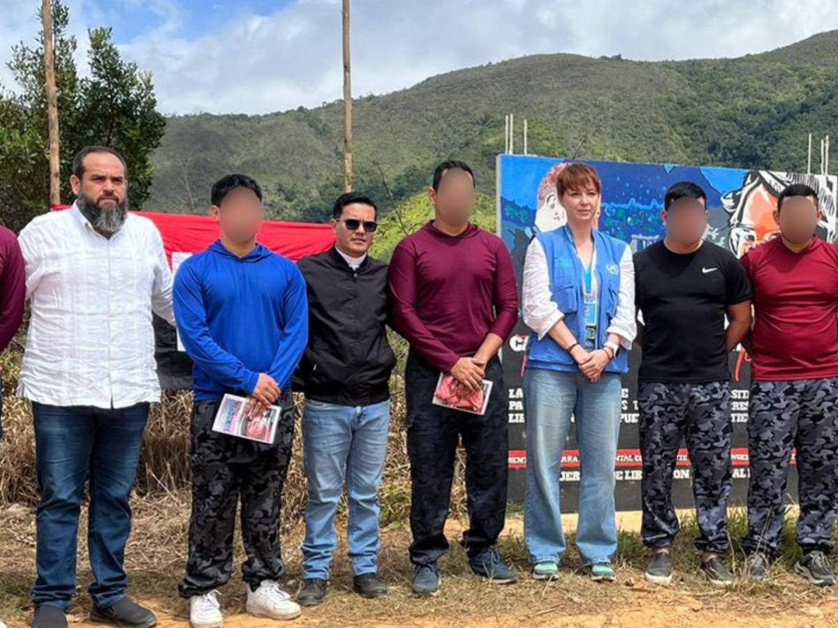 ELN libera a cinco policías secuestrados en la vía Cúcuta–Tibú