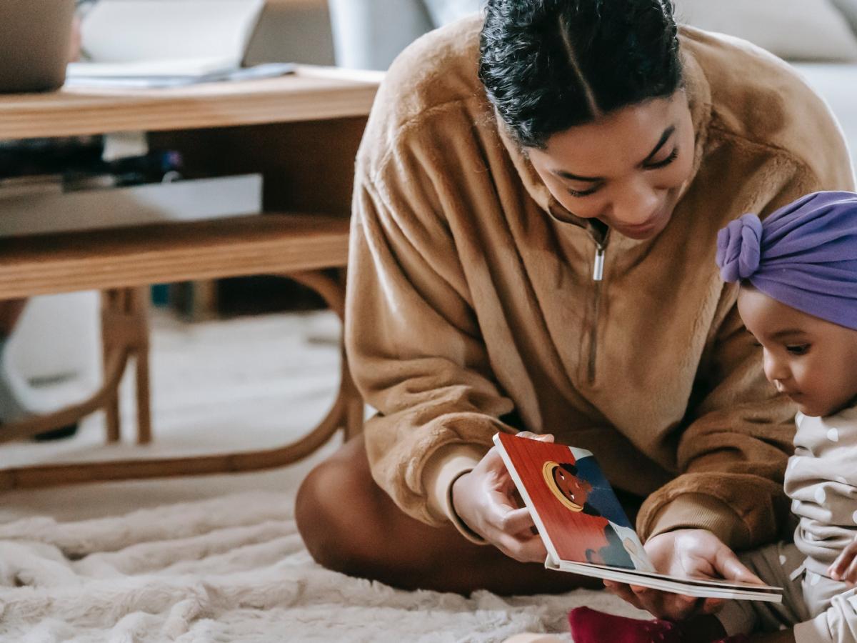 Cómo hacer que los bebés se enamoren de la lectura