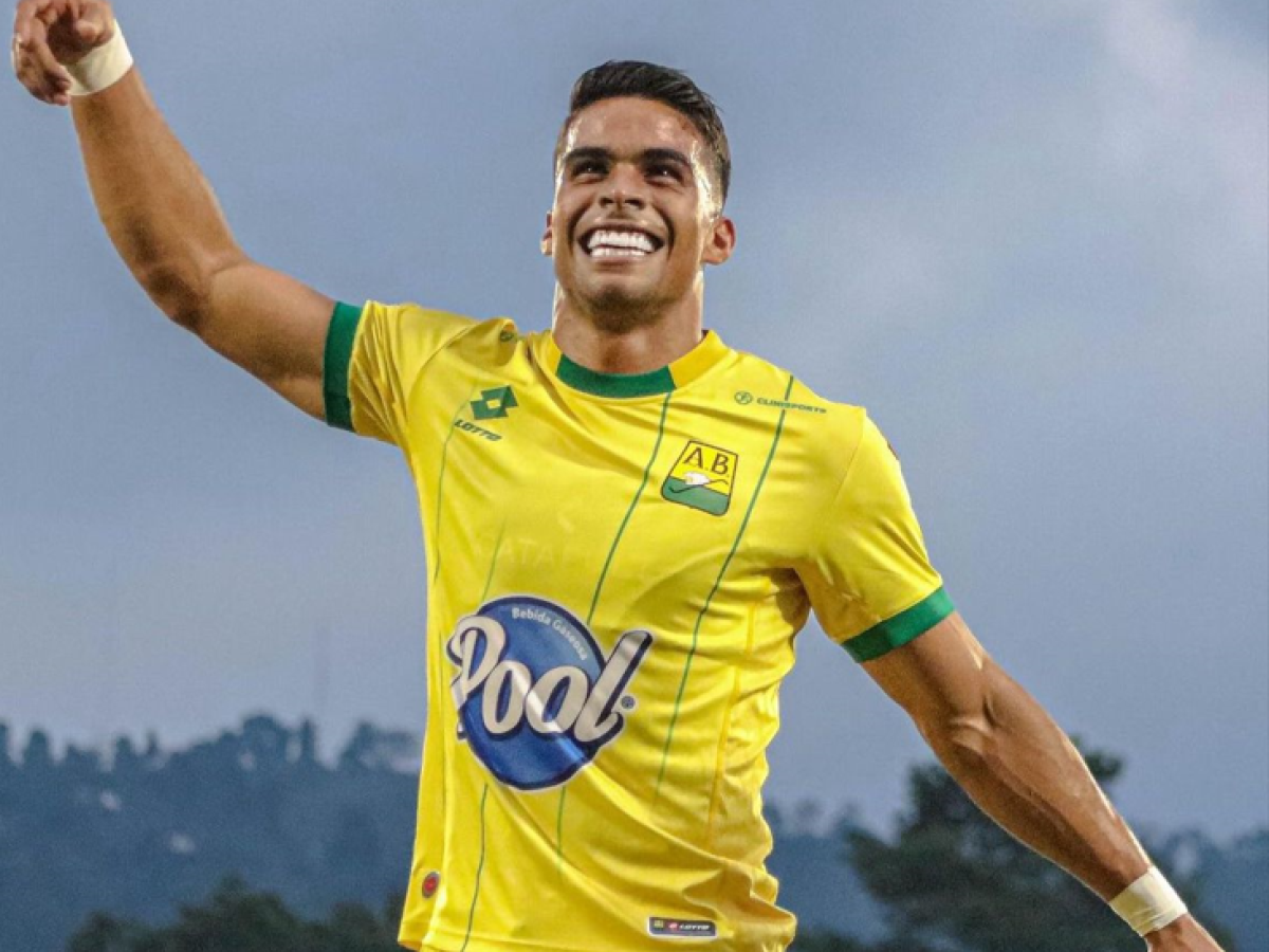 Misael Martínez Atlético Bucaramanga, un genio en el acordeón