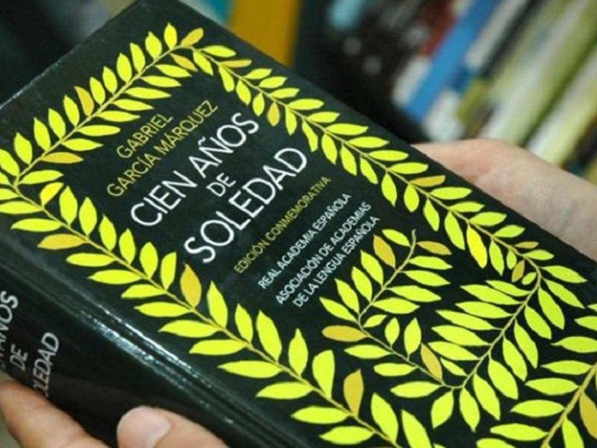 Florida prohíbe “Cien años de soledad” y otros clásicos: esto dice la ley HB 1069