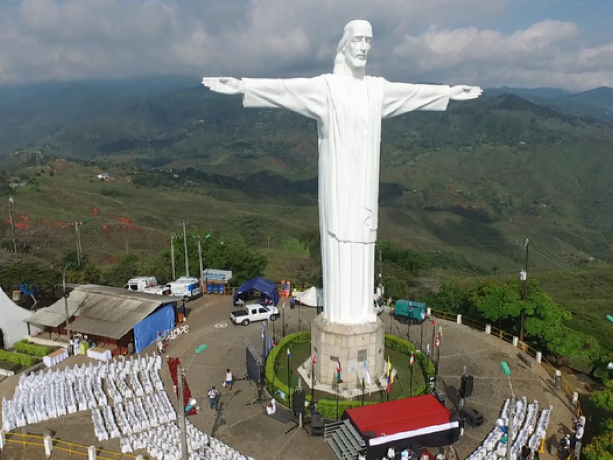 Cali: alumbrado en diciembre