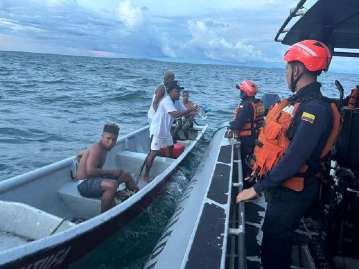 La Armada Nacional rescató secuestrados en el Golfo de Urabá